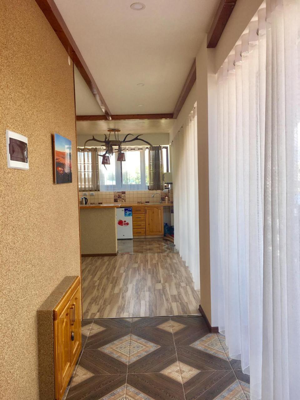 Отель У Рыбака Bosteri Exteriér fotografie